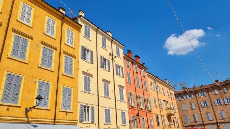 La Mansarda In Centro Apartment Modena Exterior photo