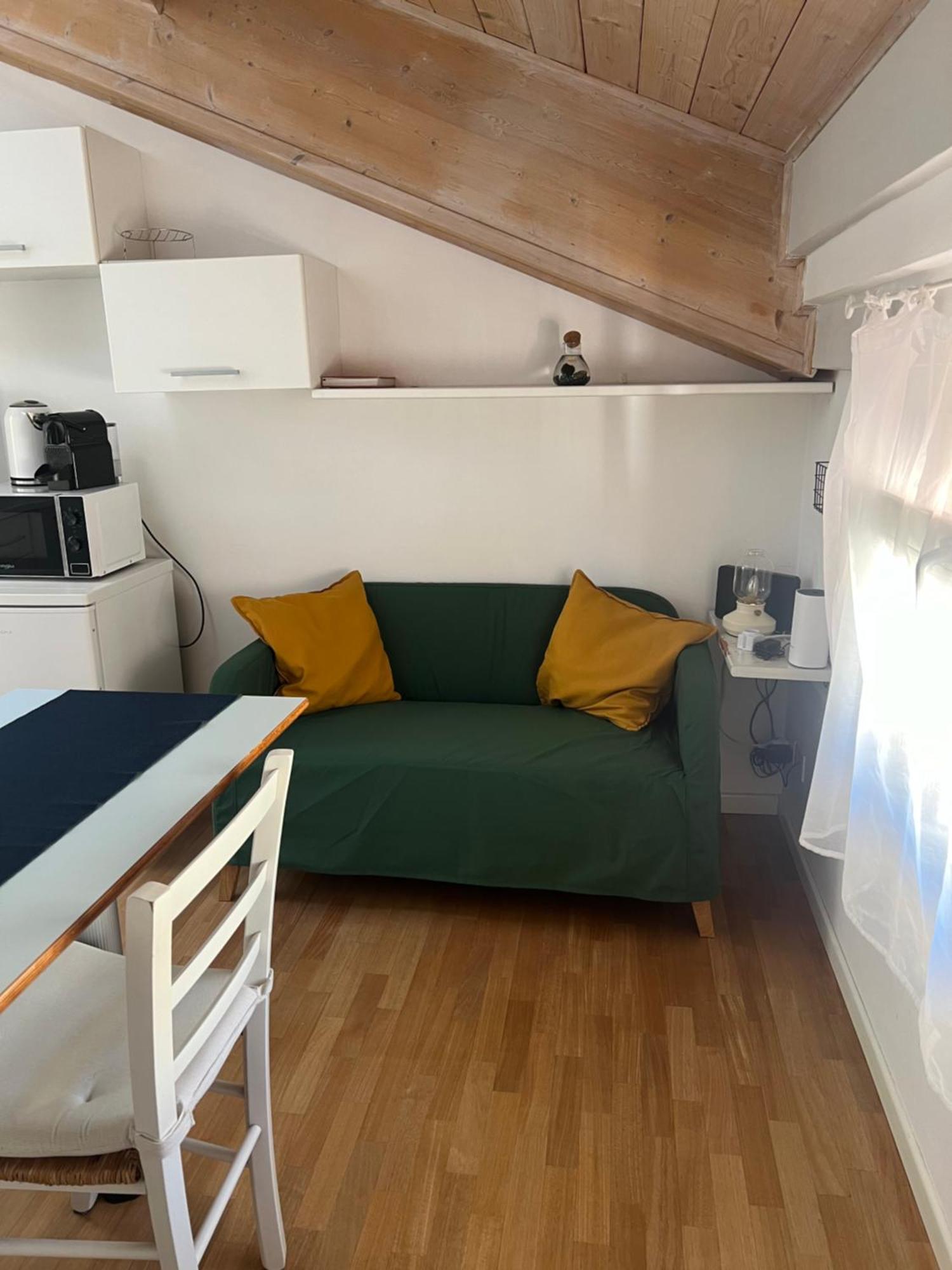 La Mansarda In Centro Apartment Modena Exterior photo
